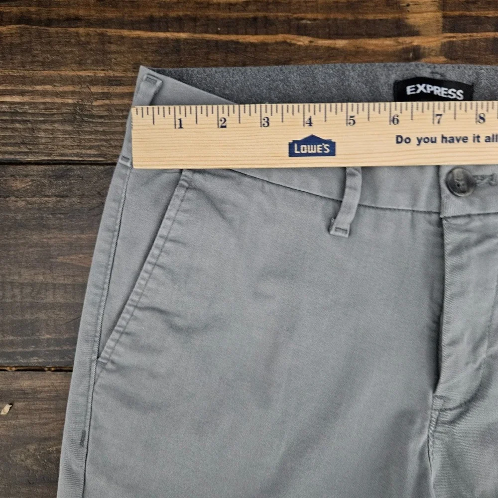 Express Men's Chino Pants Gray Flat Front cotton SKINNY Size 29x30